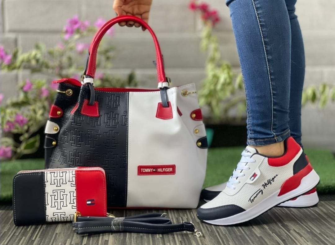 Combo bolso cartera y tenis