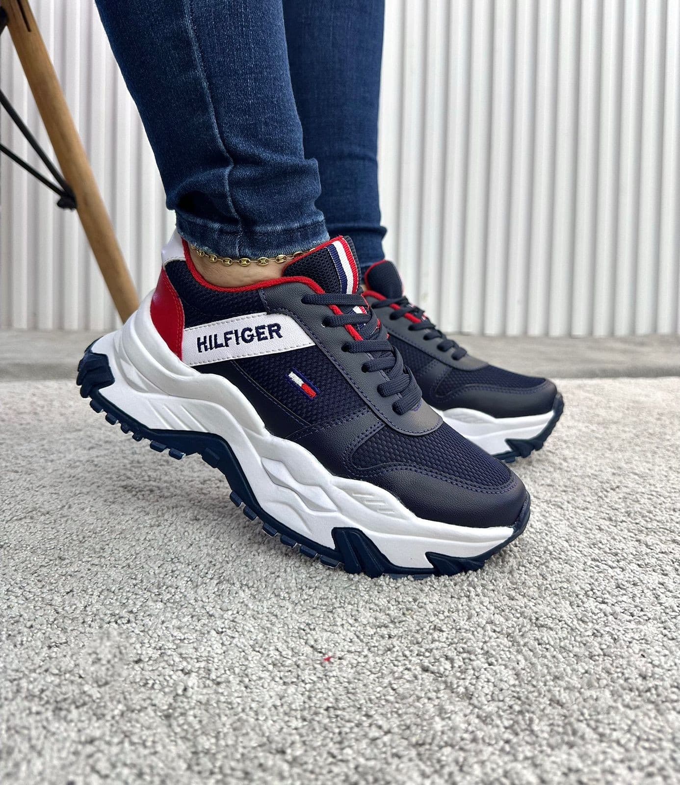 Tenis Dama En Suela Tractor